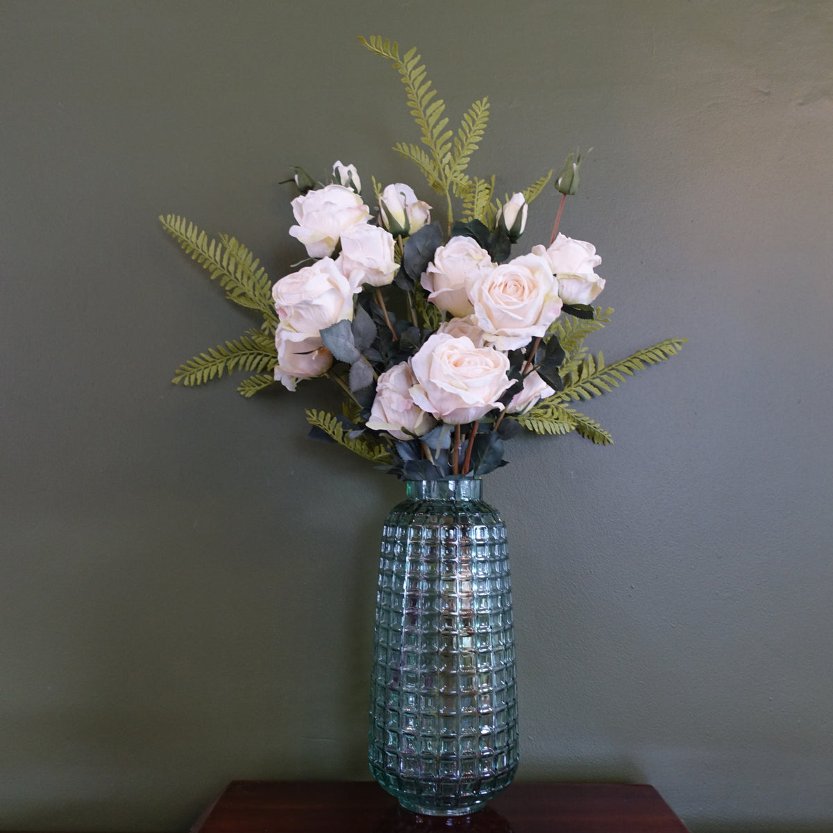 30cm Green Cube Glass Vase – image 2
