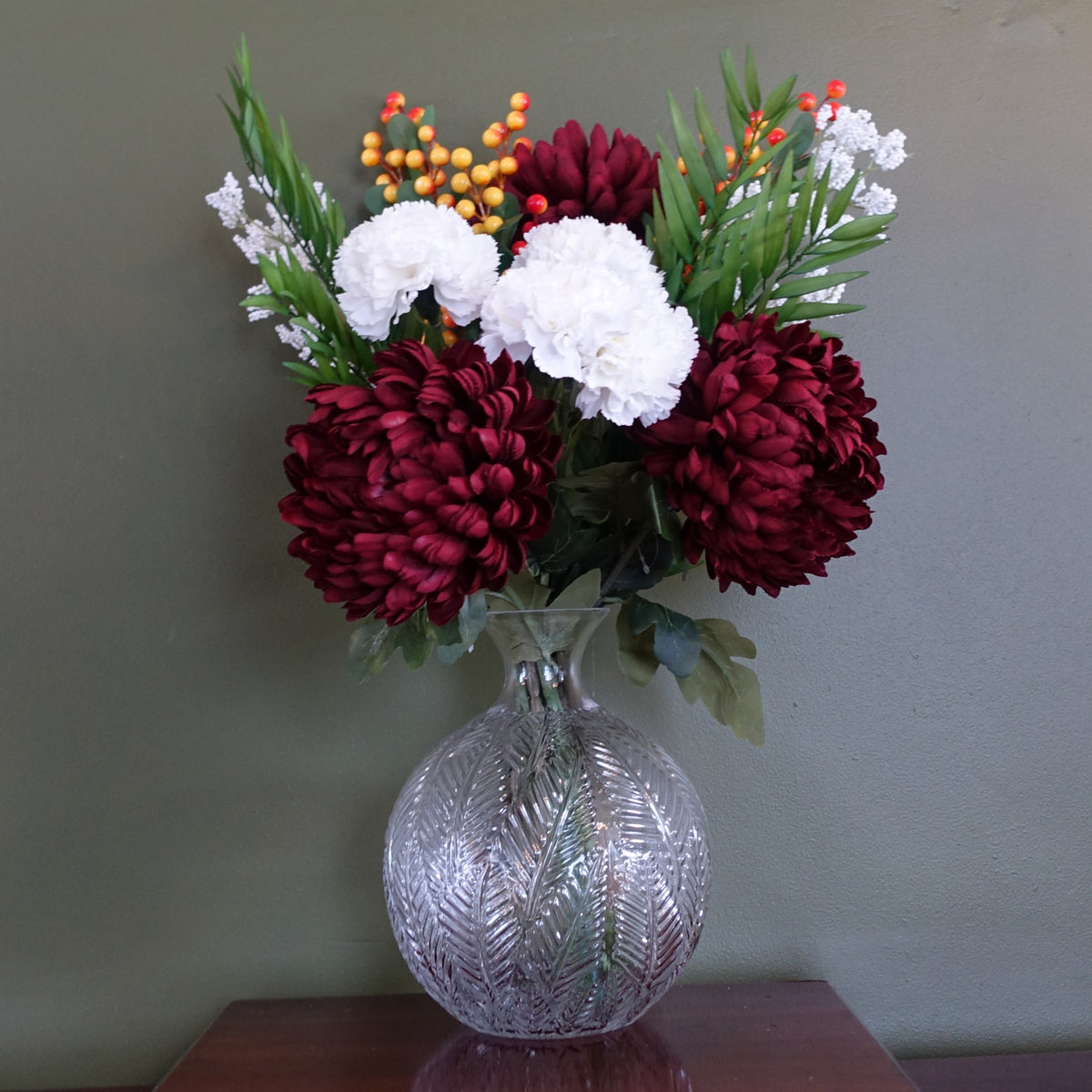 26cm Clear Fern Print Glass Bottle Vase – image 2