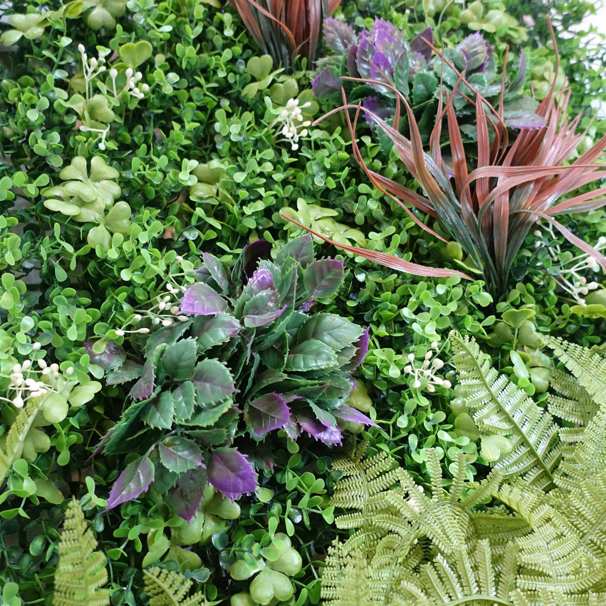 100cm Artificial Fern & Mixed Foliage Green Wall Panel with Burgundy and Grass Accents – image 4