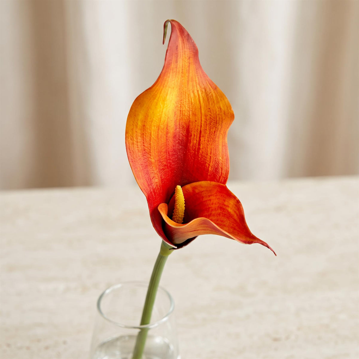 70cm Artificial Calla Lily Flower Stem