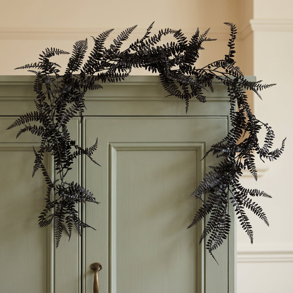 180cm Black Artificial Fern Garland Hanging Foliage Decoration