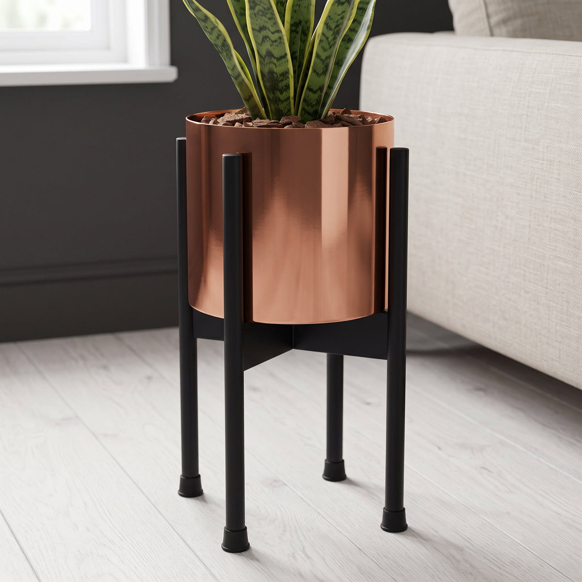 Medium Black Stand with Metal Planter 38.5cm x 18cm