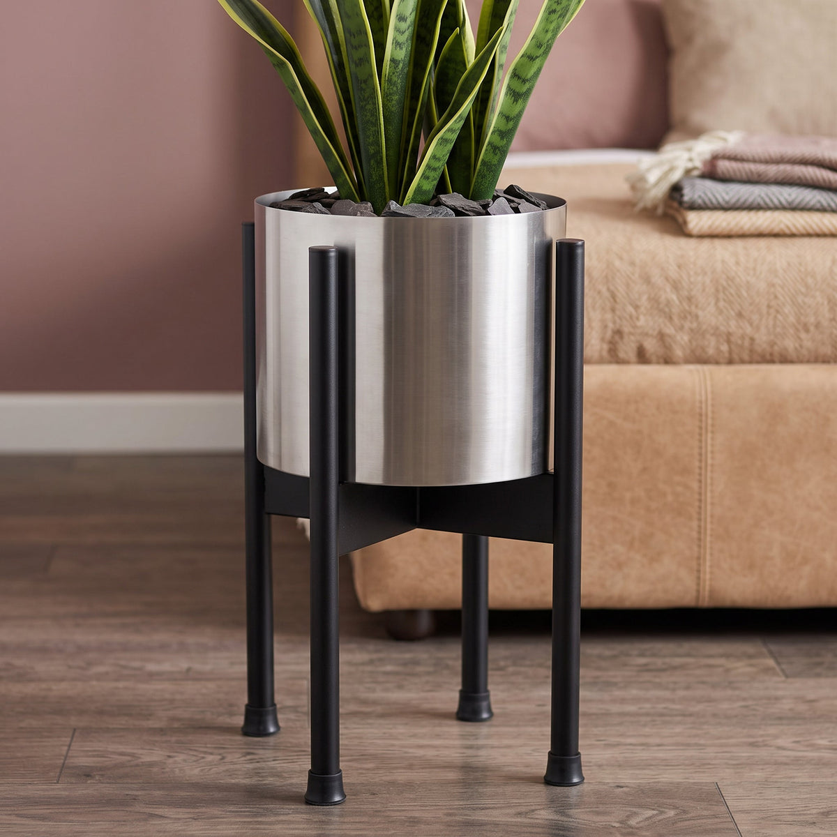 Medium Black Stand with Metal Planter 38.5cm x 18cm