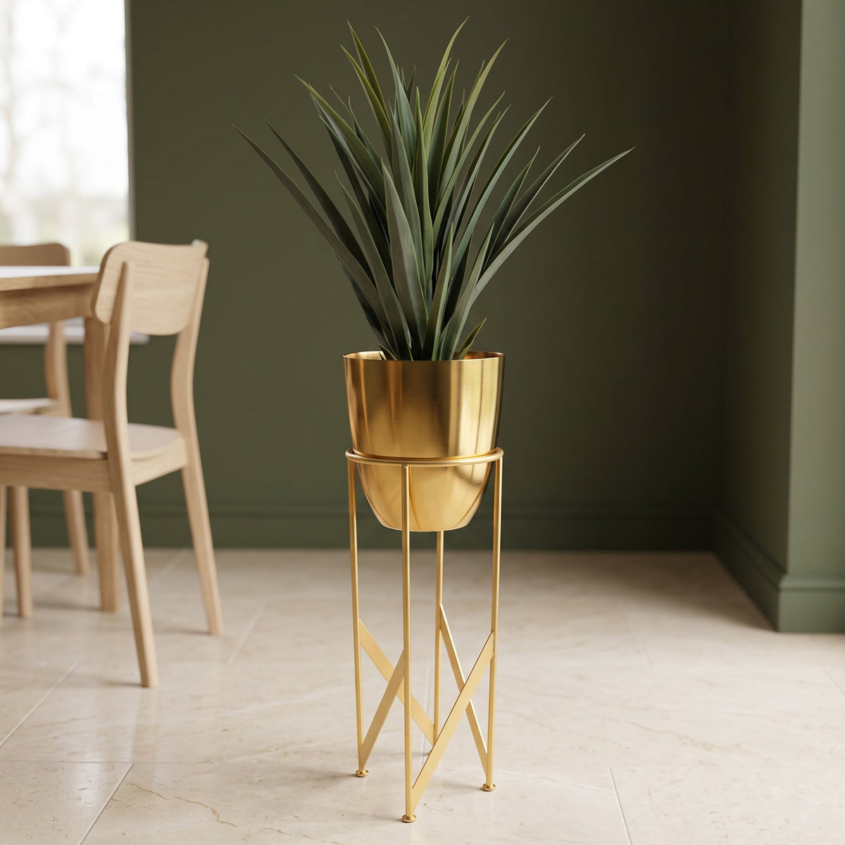 90cm Metal Planter with Artificial Yucca Plant