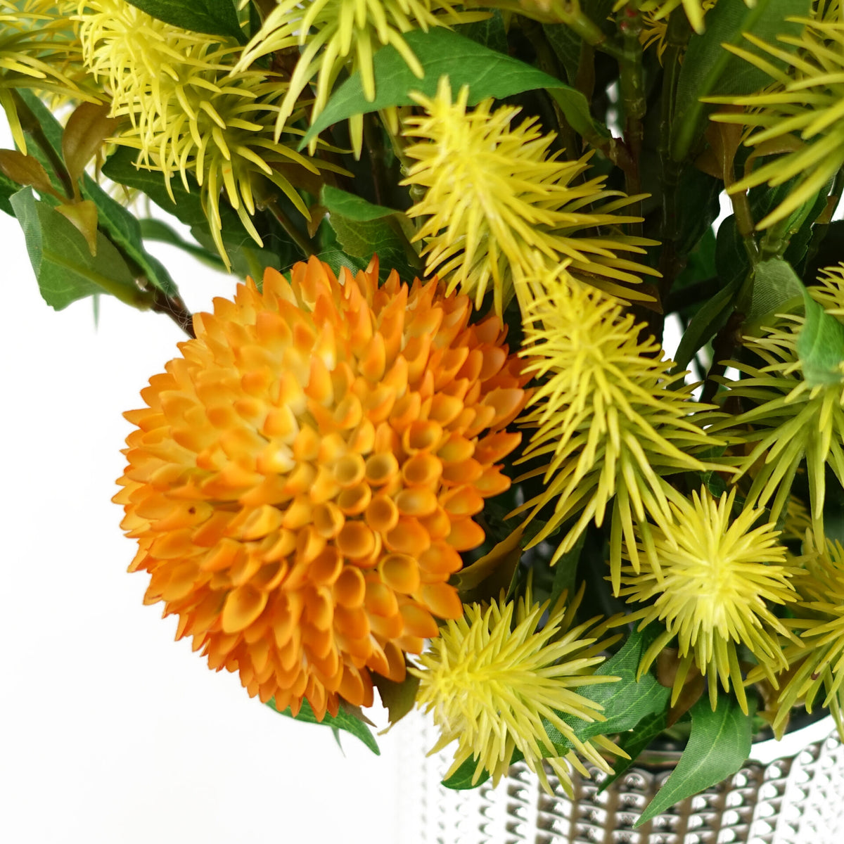 55cm Callistemon Pallidus Faux Bottle Brush Stem – image 9