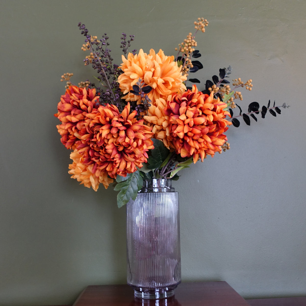 65cm Artificial Orange and Black Flower Arrangement Glass Vase – image 8