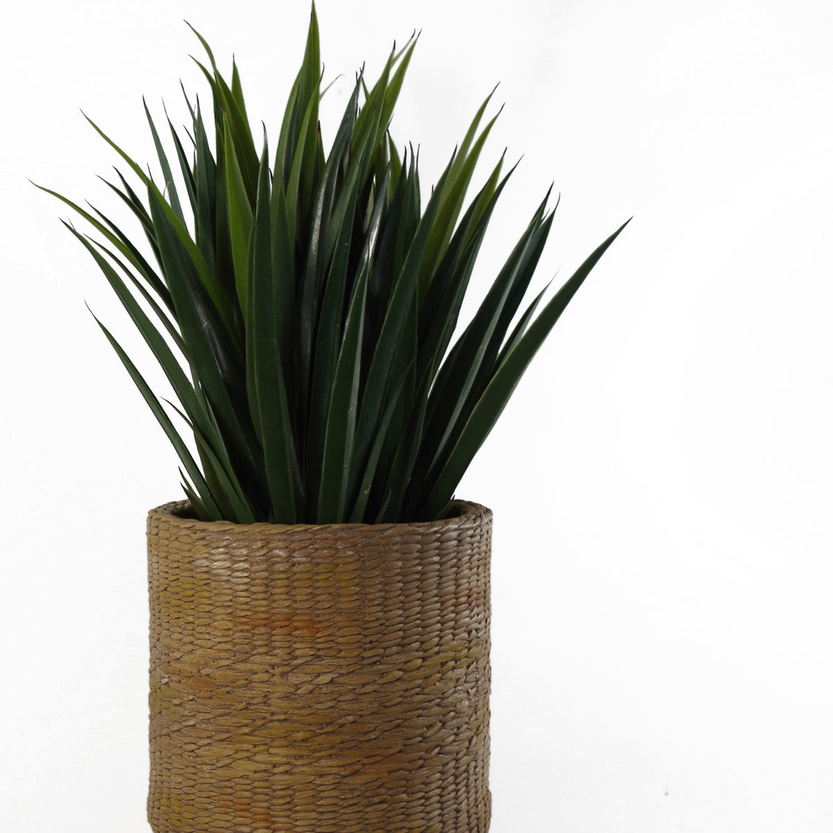 54cm x 30cm Rattan Effect Composite Large Planter – image 6