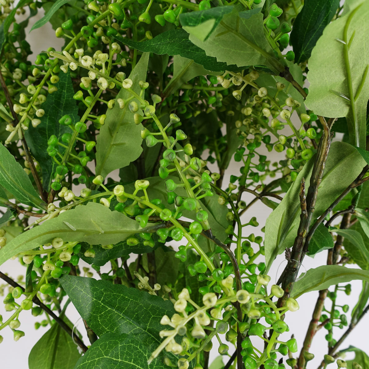 85cm Artificial Green Foliage Spray – image 4