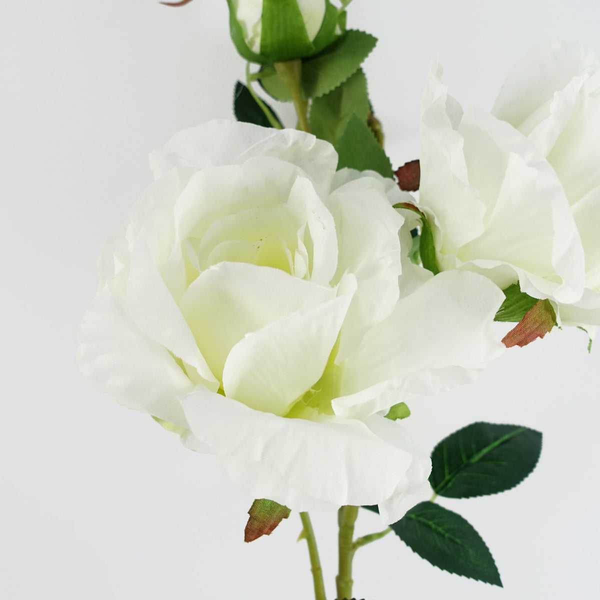 Realistic Artificial Rose Flower Stems – image 26
