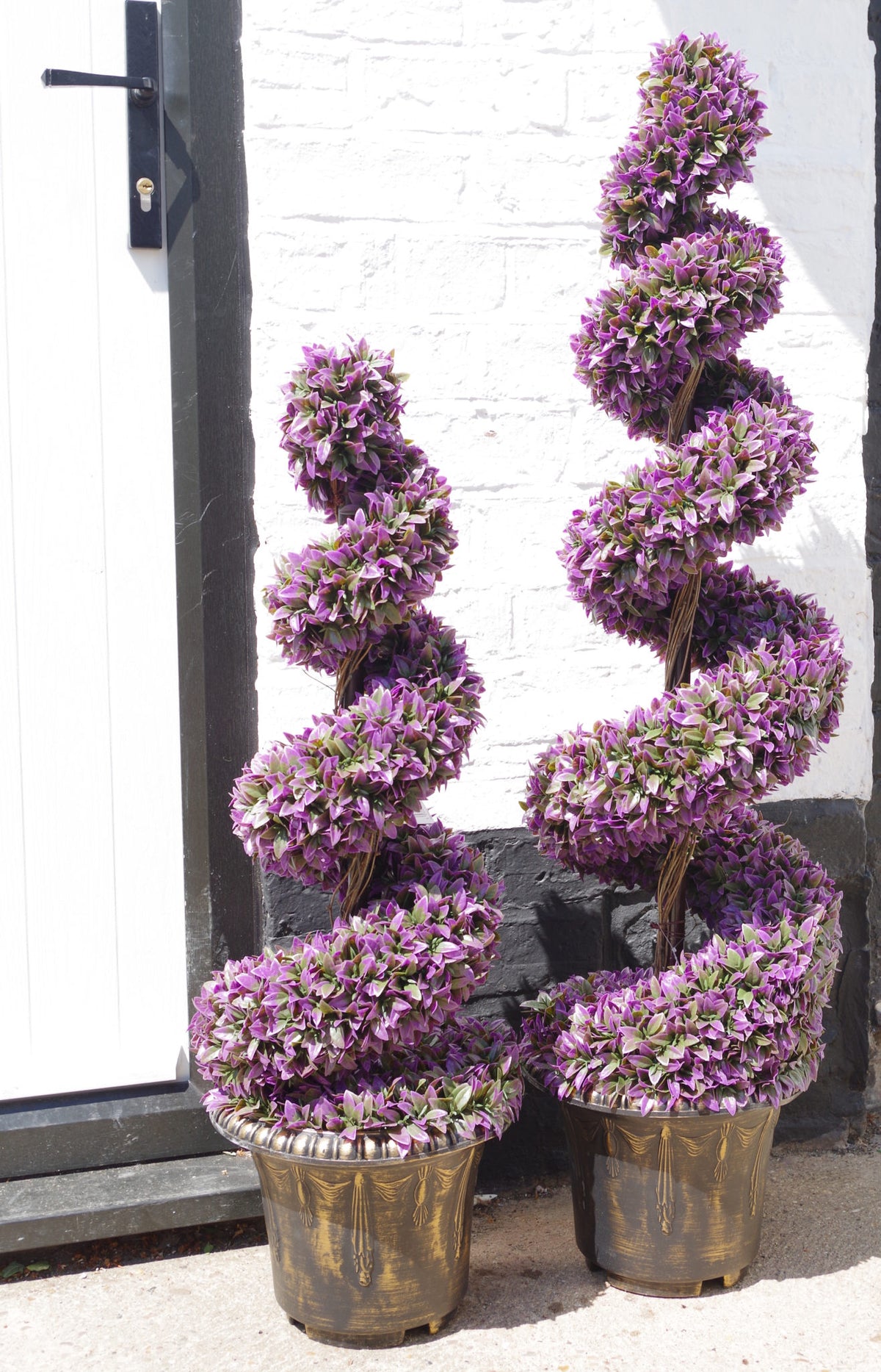 Artificial Purple Large Leaf Spiral with Decorative Planter