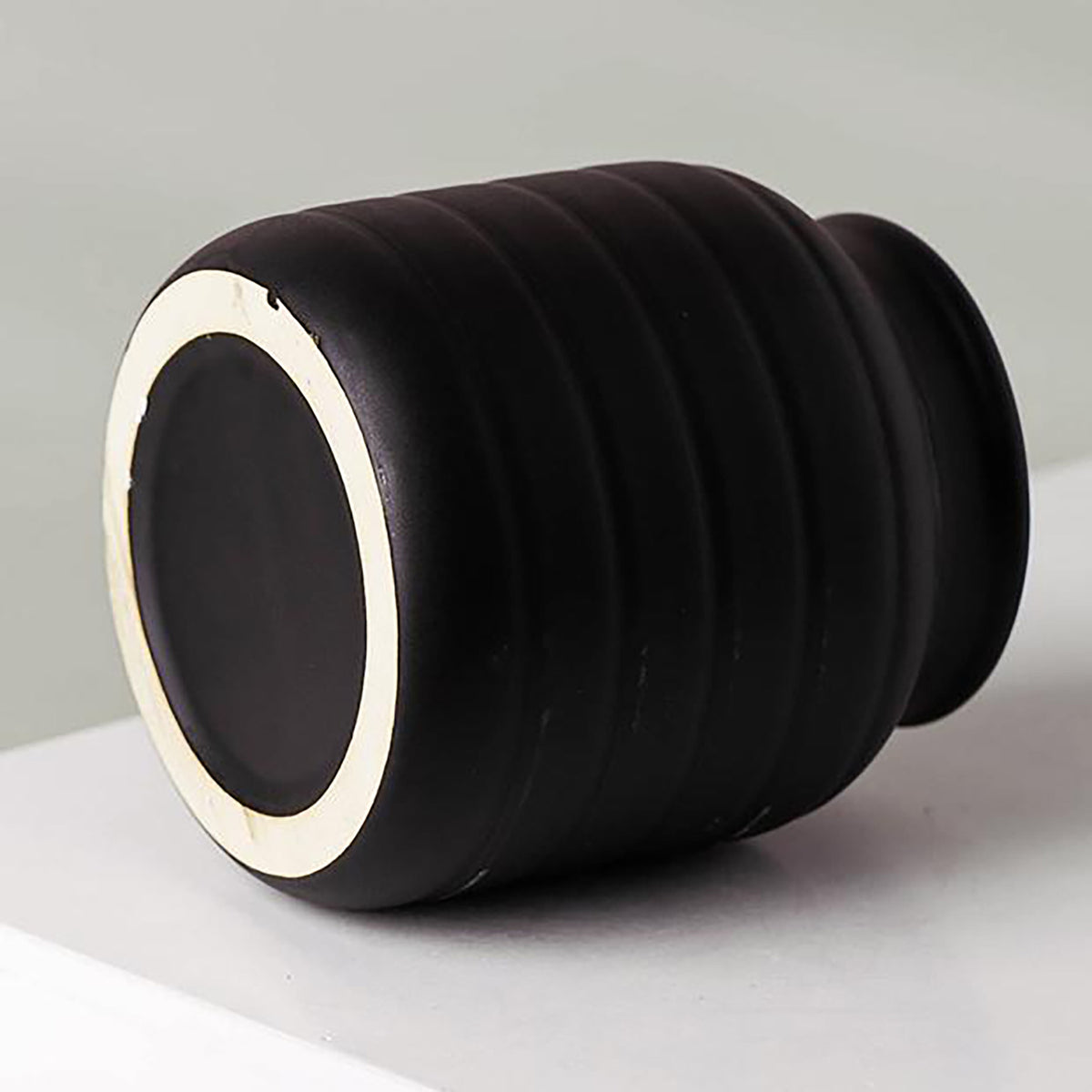 Black Vase Planter 13 x 13 x 14cm – image 4