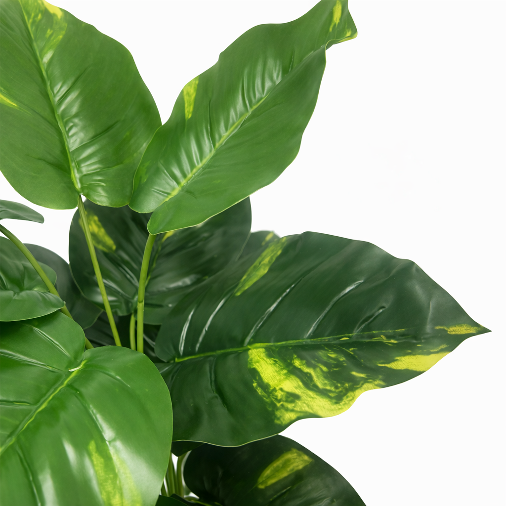 60cm Artificial Devil's Ivy (Scindapsus Aureus) Plant – image 6