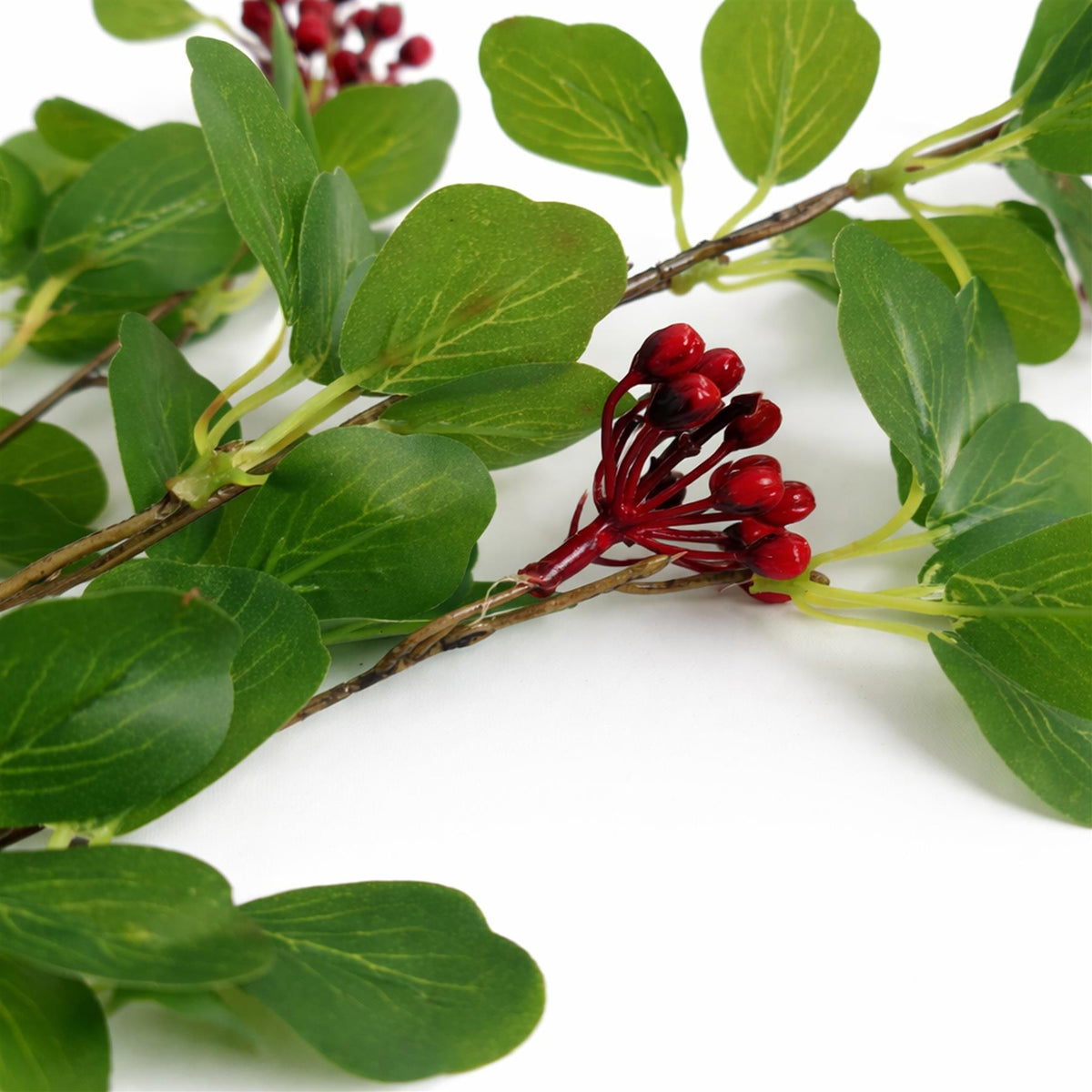 90cm Artificial Berry Foliage Spray Stem – image 4