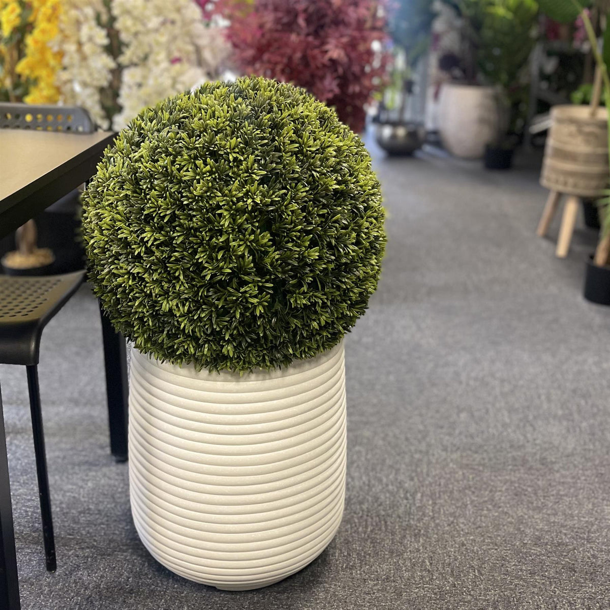 45cm Artificial Thyme Topiary Ball – image 3